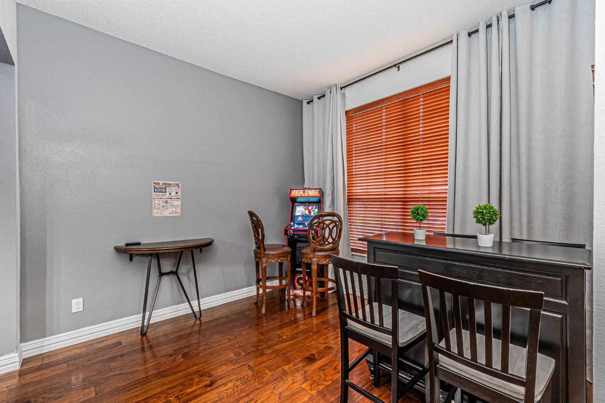 Pickleball Retreat Near Lake Ray Hubbard Rowlett ภายนอก รูปภาพ
